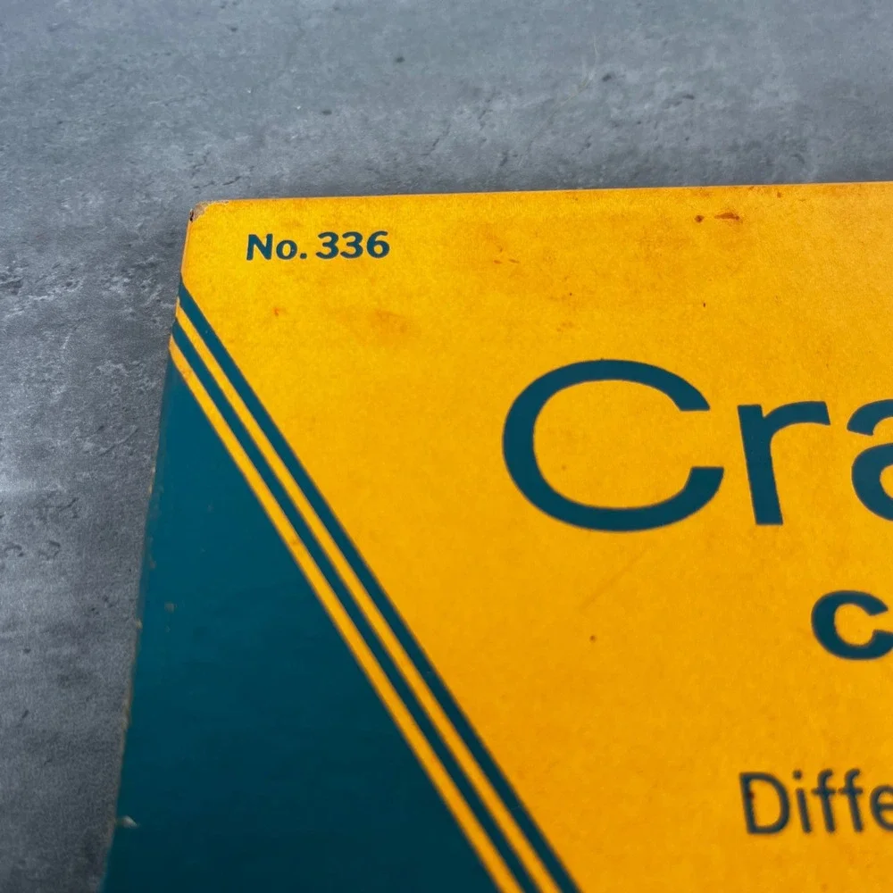 VTG 1940s-50s Crayola 16 Large Crayons No 336 Binney & Smith Different Brilliant